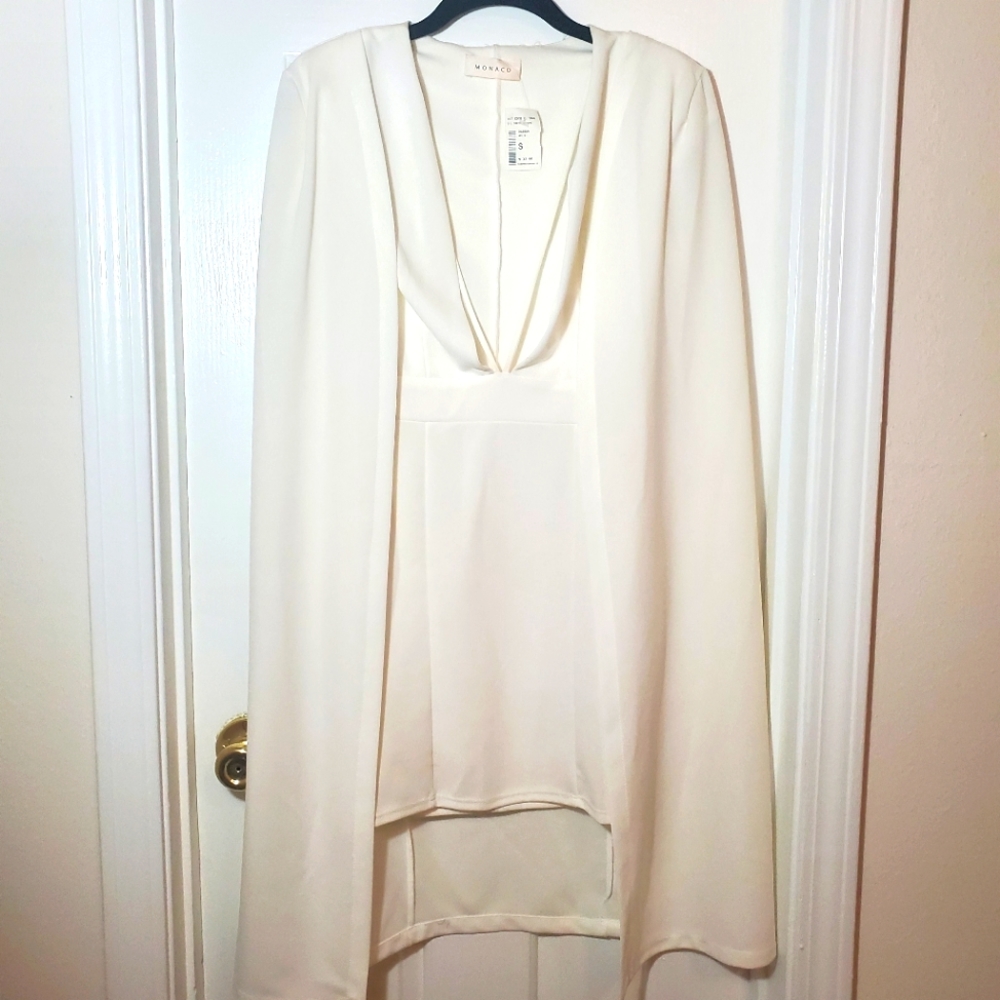 New-Monaco - White Capped Suit